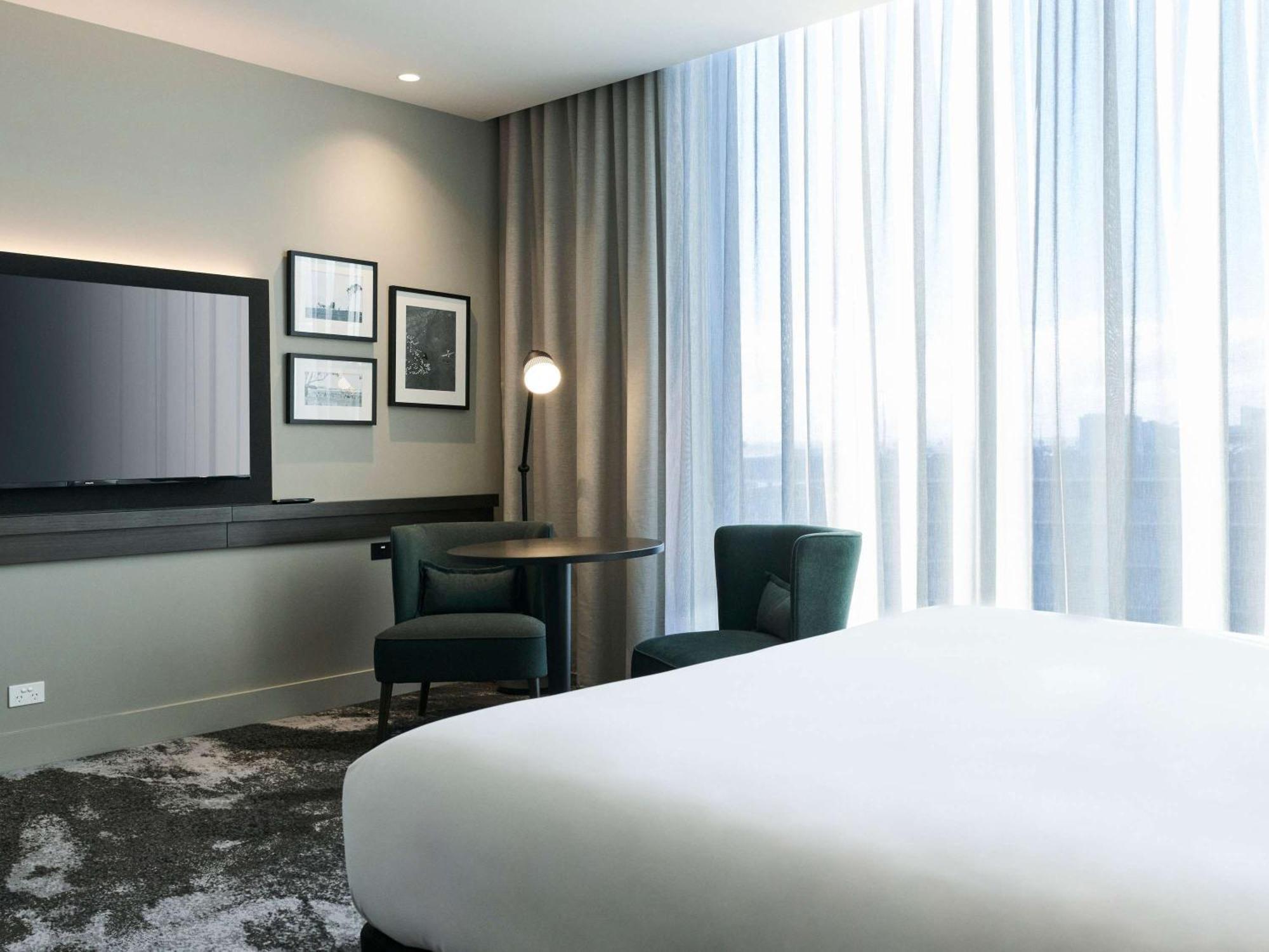 Novotel Melbourne Airport Exterior photo
