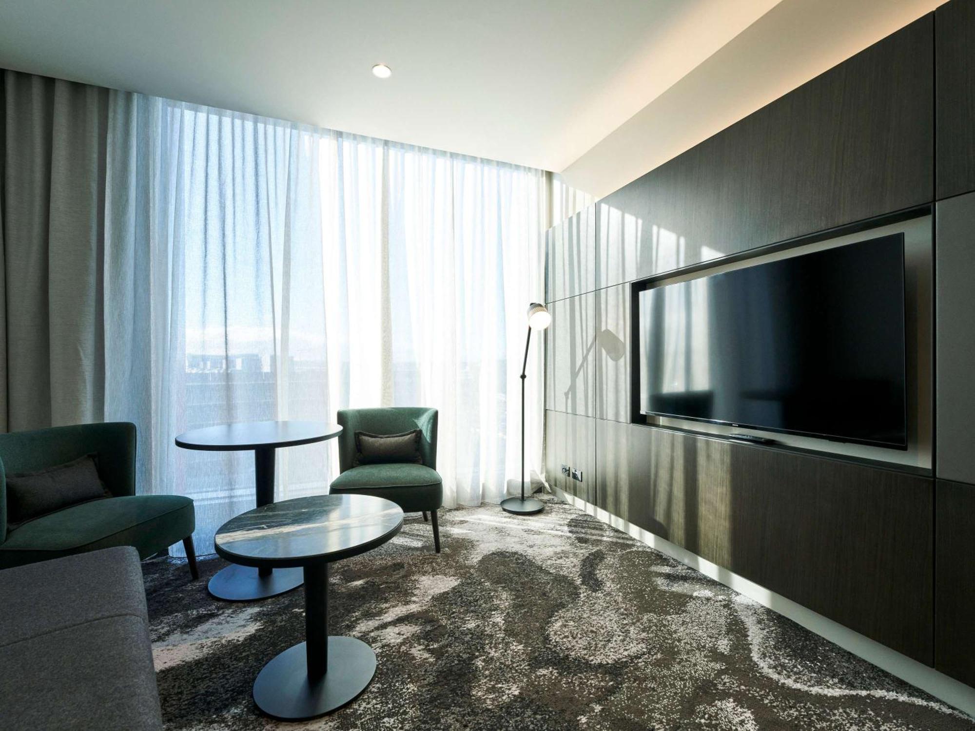 Novotel Melbourne Airport Exterior photo